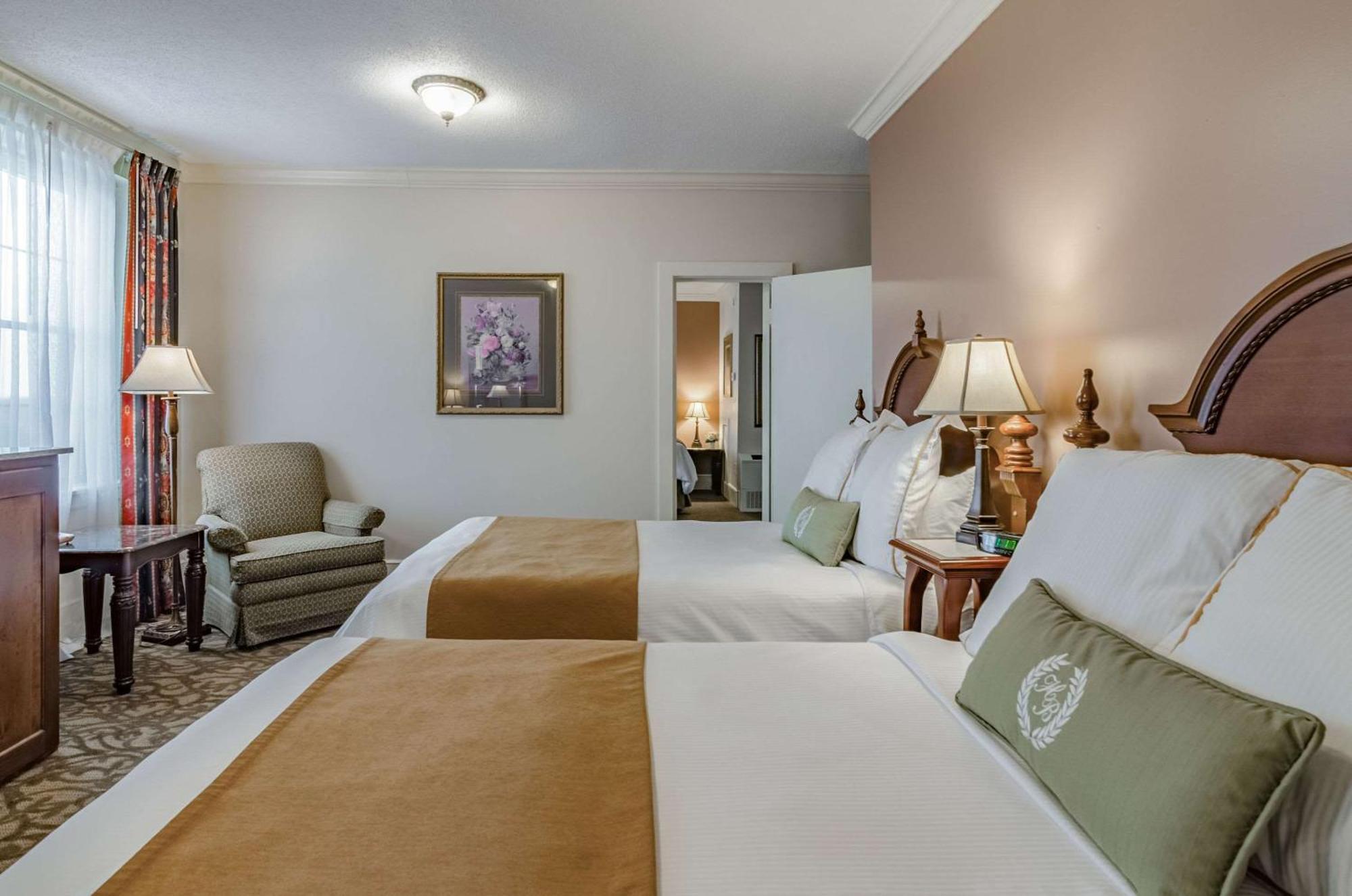 Hotel Bothwell Sedalia Central District, Ascend Hotel Collection Bagian luar foto