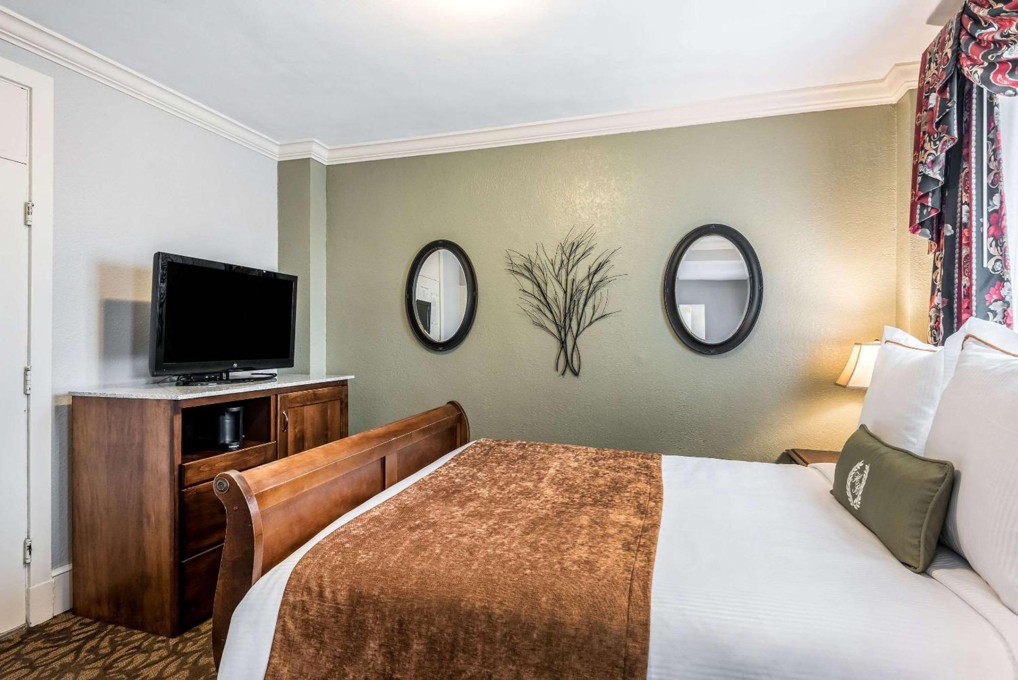 Hotel Bothwell Sedalia Central District, Ascend Hotel Collection Bagian luar foto