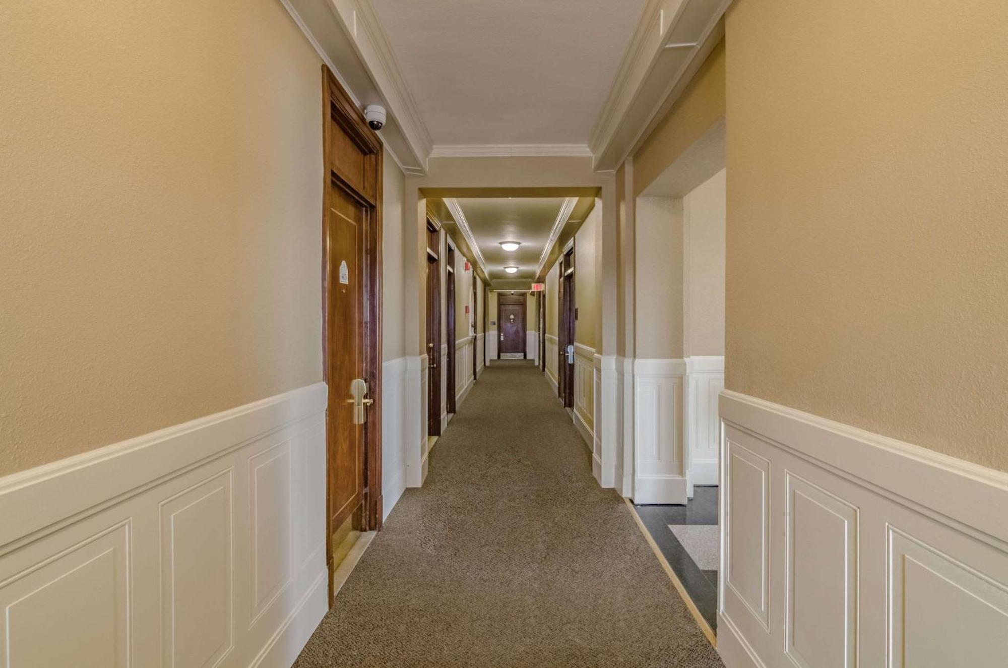 Hotel Bothwell Sedalia Central District, Ascend Hotel Collection Bagian luar foto